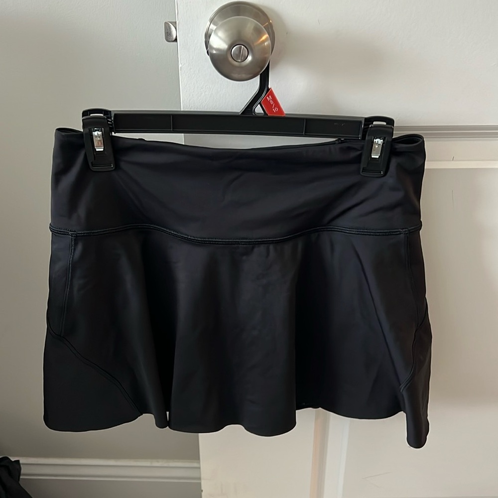 Women’s Athleta Skirt